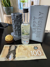 Load image into Gallery viewer, Custom Gift Box Puzzle - Made in Canada