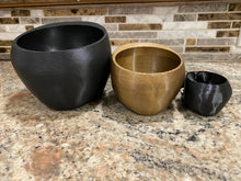 Load image into Gallery viewer, Skull Planter/Bowl - Made in Canada