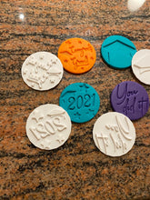 Load image into Gallery viewer, 2021 Graduation Fondant Embossers/Stamps - Made in Canada
