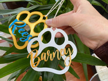 Load image into Gallery viewer, Custom Dog Paw Ornament - Made in Canada
