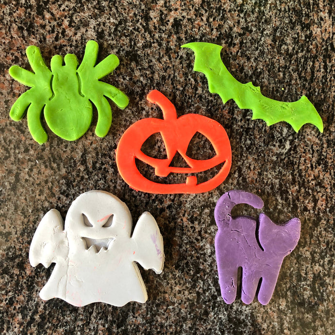 Halloween Cookie Cutters - Spider, Pumpkin, Bat, Ghost, Cat